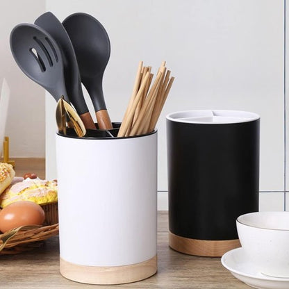 Pot ustensiles cuisine  