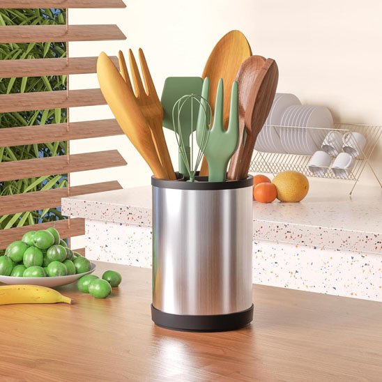 Pot ustensiles cuisine  